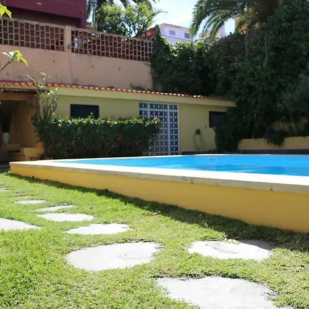 Hortensias With Private Pool Dom wakacyjny *