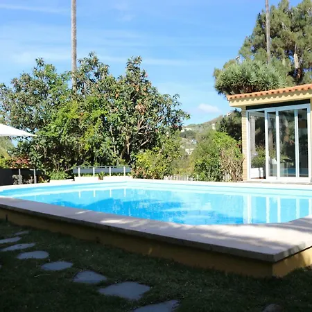 Dom wakacyjny Hortensias With Private Pool